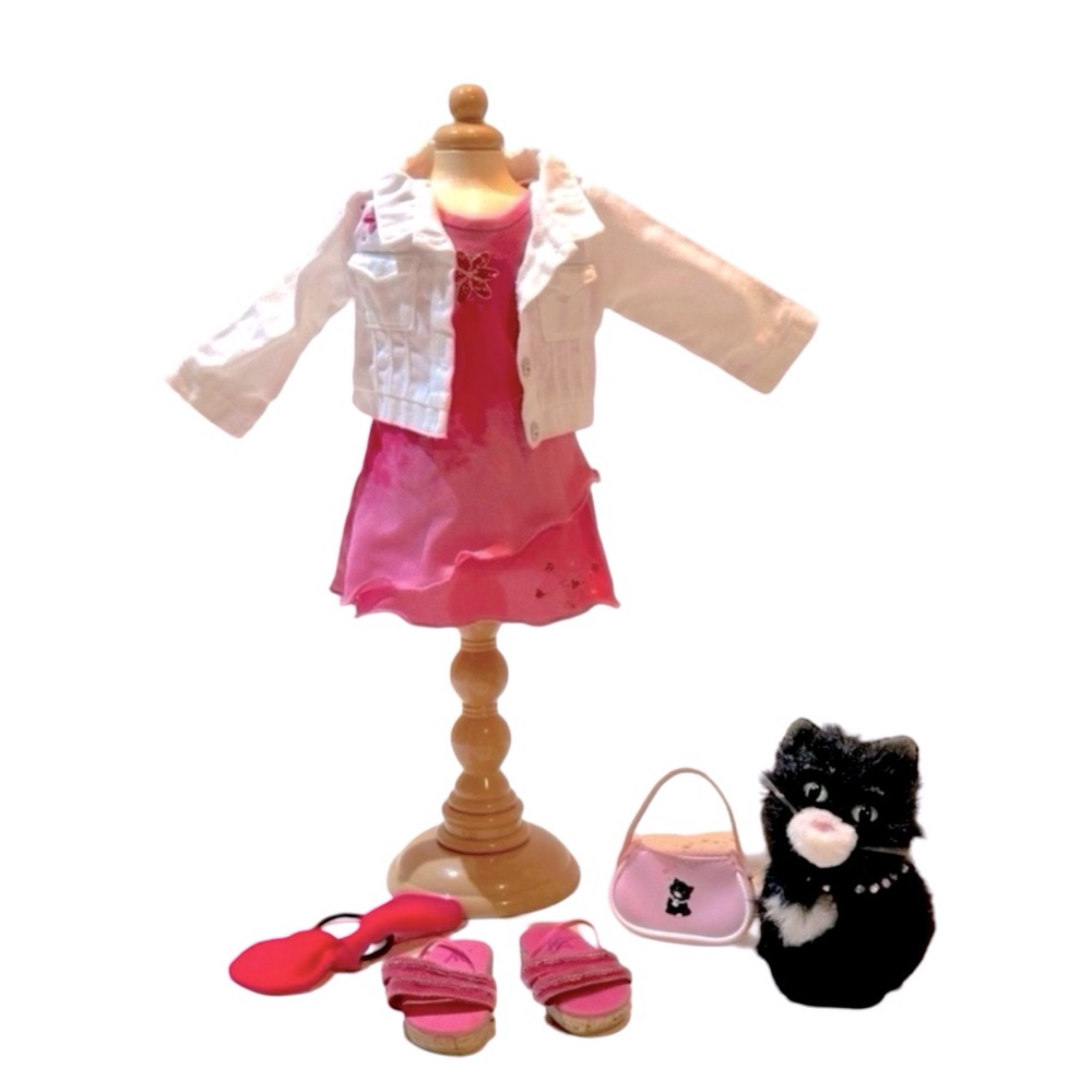 Vintage American Girl Doll 2005‎ Licorice’s Best Friend Outfit and Pet Cat